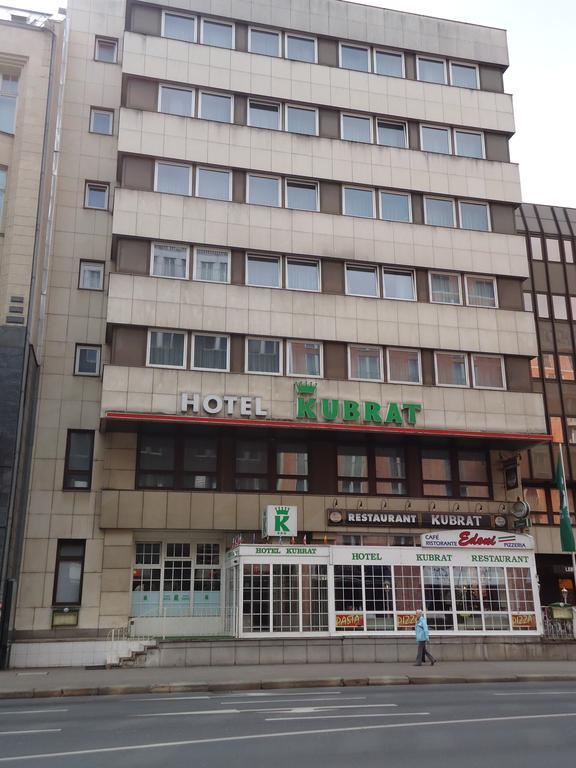 Hotel Kubrat Am Checkpoint Charlie Berlijn Buitenkant foto